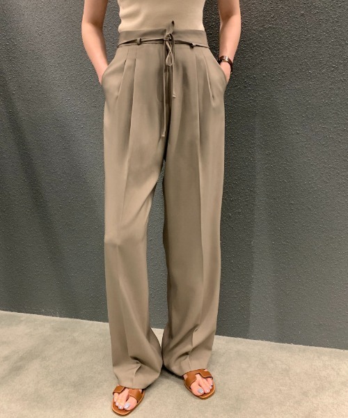 on:nue（オンニュ）の「【on:nue】ウエストループダブルタックスラックスパンツ（スラックス・レディース・ブラック/グレー/ベージュ・FREE）」の14枚目の写真