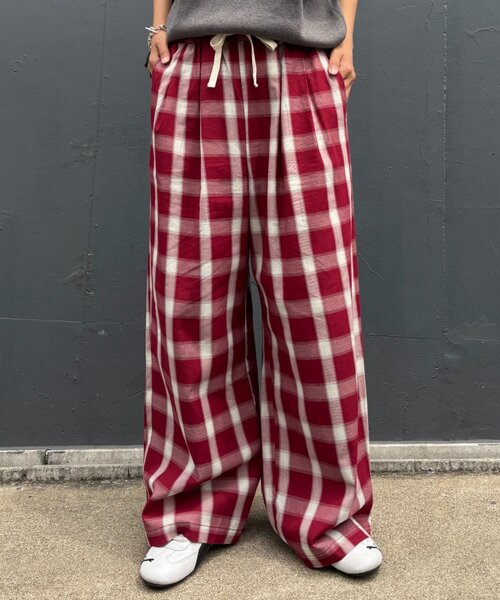 CIAOPANIC TYPY（チャオパニックティピー）の「【UNISEX】オンブレチェックイージーパンツ（その他パンツ・レディース・ネイビー/ホワイト/レッド・MEDIUM/LARGE）」の12枚目の写真