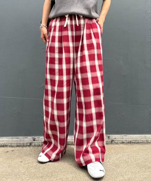 CIAOPANIC TYPY（チャオパニックティピー）の「【UNISEX】オンブレチェックイージーパンツ（その他パンツ・レディース・ネイビー/ホワイト/レッド・MEDIUM/LARGE）」の17枚目の写真