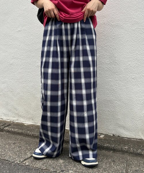 CIAOPANIC TYPY（チャオパニックティピー）の「【UNISEX】オンブレチェックイージーパンツ（その他パンツ・レディース・ネイビー/ホワイト/レッド・MEDIUM/LARGE）」の3枚目の写真