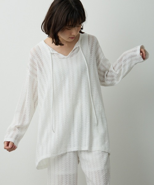 Lipoy(リポイ)の「透かし編みプルオーバー(Tシャツ/カットソー・レディース・ホワイト・FREE)」の1枚目の写真