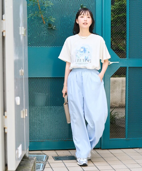 FREAK'S STORE(フリークスストア)の「<接触冷感> SUMMERCOOL タック カーブ イージーパンツ <セットアップ対応>(その他パンツ・レディース・ブルー/ベージュ/ブルーグリーン/ブラック・MEDIUM/SMALL)」の13枚目の写真
