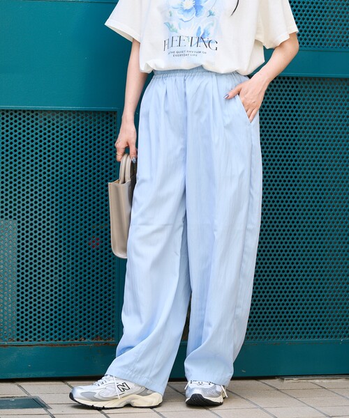 FREAK'S STORE(フリークスストア)の「<接触冷感> SUMMERCOOL タック カーブ イージーパンツ <セットアップ対応>(その他パンツ・レディース・ブルー/ベージュ/ブルーグリーン/ブラック・MEDIUM/SMALL)」の17枚目の写真