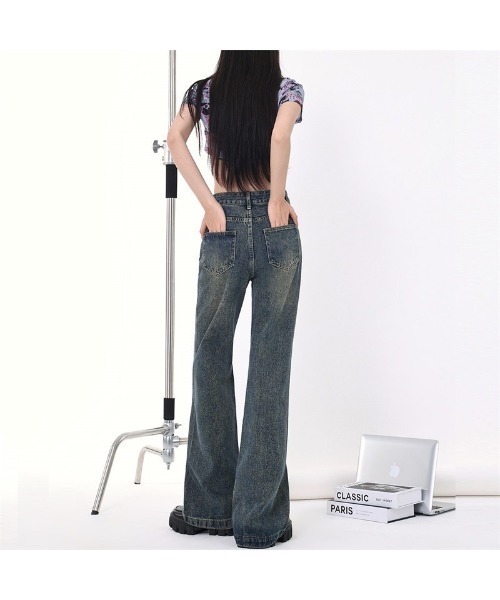 ARCHIVER（アーカイバ）の「【Lp】オーバーダイスタッズフレアデニムパンツ（デニムパンツ・レディース・ブルー・SMALL/MEDIUM/LARGE）」の7枚目の写真