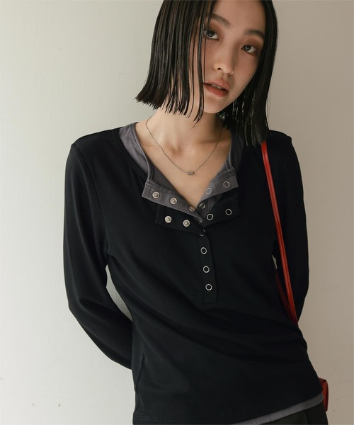 miette（ミエット）の「レイヤード風ヘンリーネックトップス（Tシャツ/カットソー・レディース・ネイビー/レッド/アイボリー/ブラック/チャコール/ライトグレー/ブラウン・L/M）」の14枚目の写真