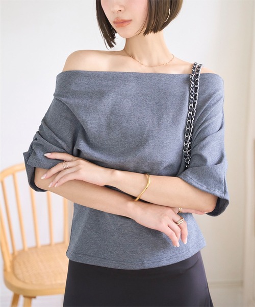 KOBE LETTUCE（コウベレタス）の「オフショルダーTシャツ（Tシャツ/カットソー・レディース・オフホワイト/チャコール/ボルドー・M）」の5枚目の写真