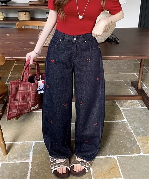 Dream garden(ドリームガーデン)の「ハート刺繍デニムパンツ(デニムパンツ・レディース・インディゴブルー・M/L/2XL/XL/5XL/S/3XL/4XL)」の8枚目の写真