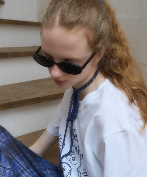 Birthday room(バースデイルーム)の「オーバルサングラス/oval sunglasses(サングラス・レディース・ブラウン/ブラック・FREE)」の5枚目の写真