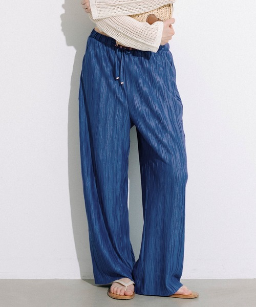 coca（coca）（コカ）の「【田中里奈様着用】＼26ss新色追加／ スリムウェーブパンツ（その他パンツ・レディース・ストライプ/レッド/カーキ/ブラック/グレイッシュベージュ/ライトベージュ/B/ブルー/A・L/M/S）」の5枚目の写真