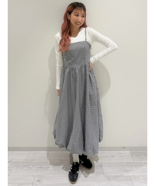 GAP（ギャップ）の「ポプリン ギンガム バブル ミディワンピース（ワンピース・レディース・ネイビー・S/M/XS/XXS/L）」の6枚目の写真