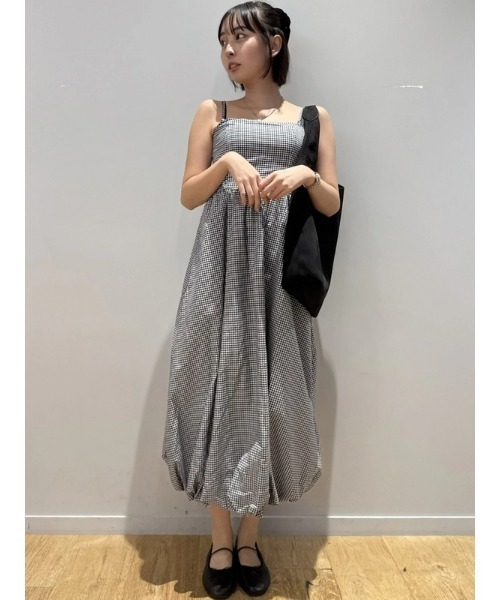 GAP（ギャップ）の「ポプリン ギンガム バブル ミディワンピース（ワンピース・レディース・ネイビー・S/M/XS/XXS/L）」の7枚目の写真
