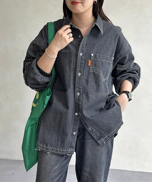 CPCM（シーピーシーエム）の「袖切替フリンジデニムシャツ（シャツ/ブラウス・レディース・ネイビー/ブラック/ブルー・FREE）」の5枚目の写真