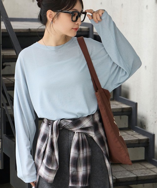 MONO-MART(モノマート)の「【anyway.シリーズ】フローティ シアートップス <スマートウォッシュ>(Tシャツ/カットソー・レディース・ベージュ/ブラウン/レッド/オリーブ/ブラック/ピンク/ネイビー/オフホワイト/ライトイエロー/チャコールグレー/グレー/ダークグレー/ワイン/ブルー/モカ/ブルー系/ミント/ブルーグリーン/グレイッシュブルー/コーラルピンク/カーキ・FREE)」の15枚目の写真