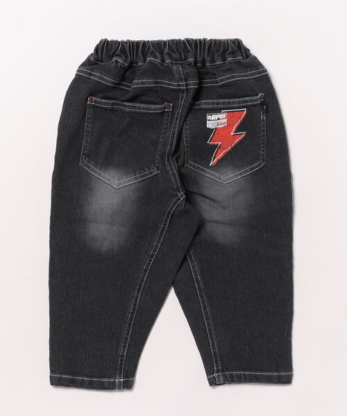 Disney（ディズニー）の「ディズニー カーズ ブラックデニムロングパンツ 0719K（デニムパンツ・キッズ・レッド系9・100cm/110cm/120cm/130cm/90cm）」の2枚目の写真