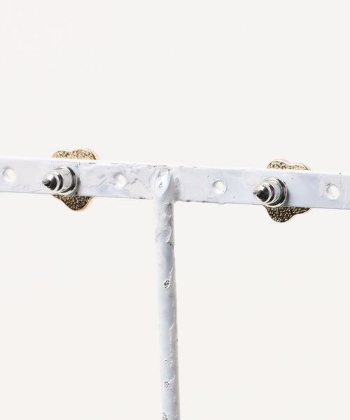 MARY QUANT（マリークワント）の「スパークリングデイジー ピアス（ピアス（両耳用）・レディース・ライトグリーン/ピンク/ブラック・FREE）」の9枚目の写真