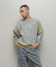 JACQUARD PATTERN CREWNECK SWEATER
