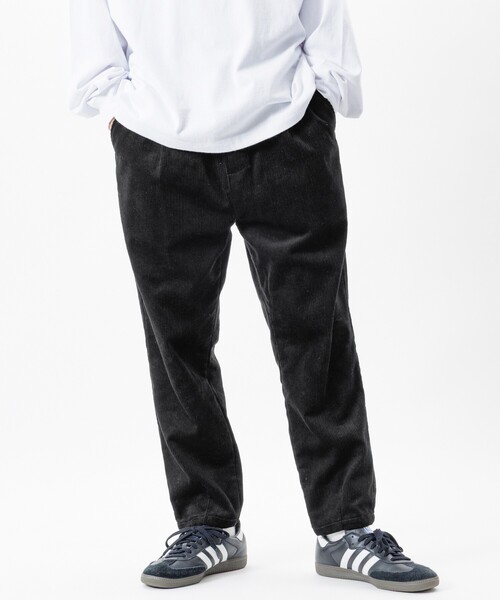FREAK'S STORE(フリークスストア)の「限定展開 ベーシックシルエット コーデュロイ イージーパンツ(その他パンツ・メンズ・ベージュ/ブラウン/ブラック/チャコールグレー・LARGE/MEDIUM/SMALL)」の2枚目の写真