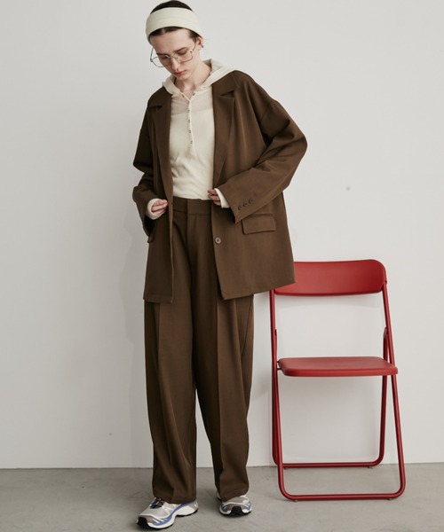 Auntie Rosa Holiday（アンティローザホリデー）の「オーバーサイズテーラードジャケット / セットアップ対応（テーラードジャケット・レディース・ネイビー/ブラウン/ブラック/ベージュ/グレー・FREE）」の13枚目の写真