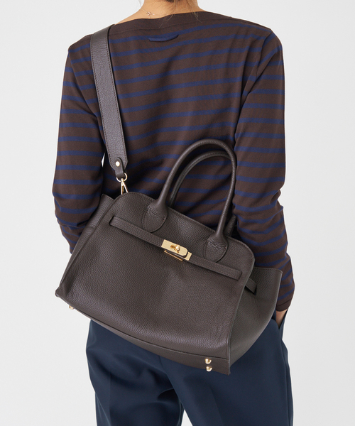 IENA（イエナ）の「AULENTTI/オウレンティ 別注 BELT BAG トートバッグ（トートバッグ・レディース・ベージュ/ブラック/ブラウン・FREE）」の3枚目の写真