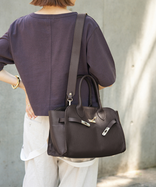 IENA（イエナ）の「AULENTTI/オウレンティ 別注 BELT BAG トートバッグ（トートバッグ・レディース・ベージュ/ブラック/ブラウン・FREE）」の16枚目の写真