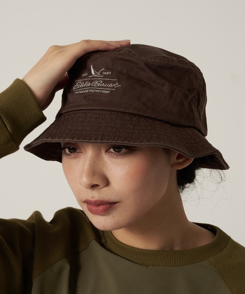 Eddie Bauer(エディーバウアー)の「コットンツイル ロゴ バケットハット(ハット・メンズ・ネイビー/ベージュ/ブラック/サファリグリーン/ブラウン/ピンク・F)」の12枚目の写真