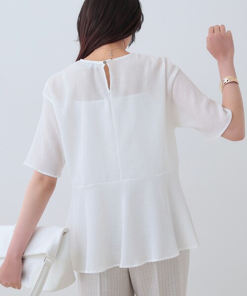 INDIVI(インディヴィ)の「【洗える】ペプラムトップス(Tシャツ/カットソー・レディース・サックスブルー/ブラック/オフホワイト・05/13/15 /38)」の5枚目の写真