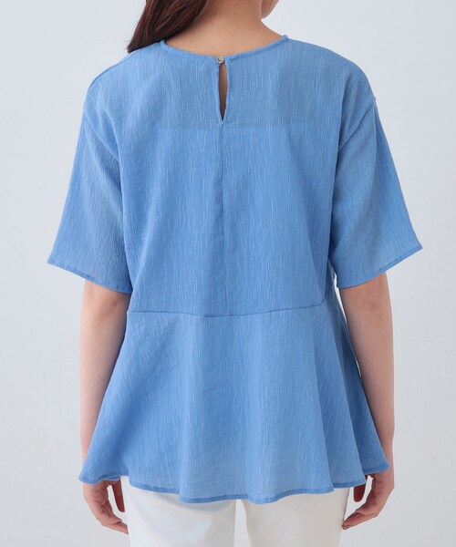 INDIVI(インディヴィ)の「【洗える】ペプラムトップス(Tシャツ/カットソー・レディース・サックスブルー/ブラック/オフホワイト・05/13/15 /38)」の17枚目の写真