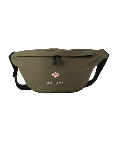 DANTON（ダントン）の「POLYESTER TAFFETA SLING BAG〈CHEMIN VERT 4.2〉（ボディバッグ/ウエストポーチ・レディース・パープル/グレー/ブラック/ブラウン/オリーブ・-）」の4枚目の写真