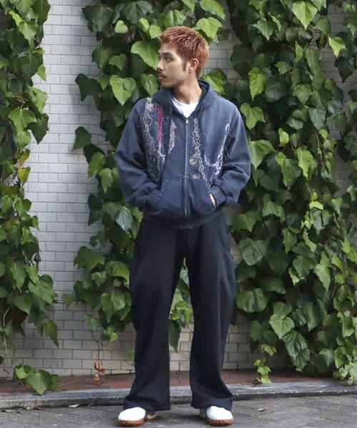 NVRFRGT(ネヴァーフォーゲット)の「NVRFRGT × WISM別注 CURVED LEG UTILITY TRACK PT(その他パンツ・メンズ・ブラック・2/3/1)」の22枚目の写真
