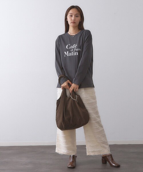 OPAQUE.CLIP（オペークドットクリップ）の「【A4サイズ対応】ヌバック調合皮ビッグトート（トートバッグ・レディース・ナチュラル/ブラウン系その他/ブラック・00）」の7枚目の写真