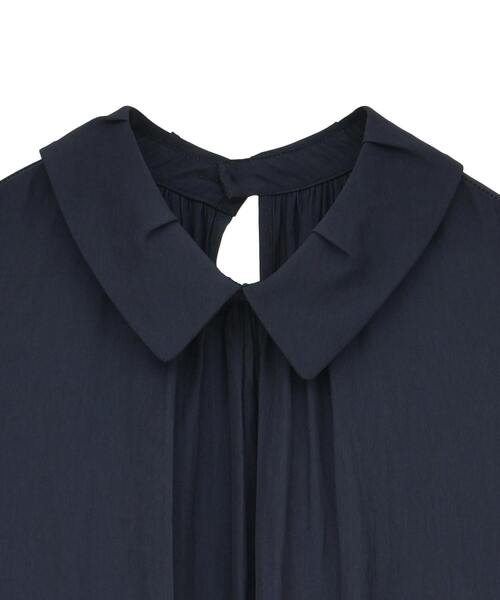 Tiara（ティアラ）の「タックカラー付ブラウス（シャツ/ブラウス・レディース・ホワイト/キャメル/ネイビー・FREE）」の20枚目の写真