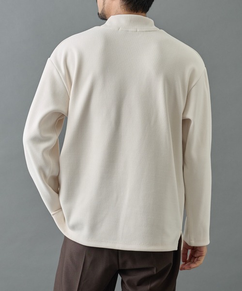 COLONY 2139（コロニートゥーワンスリーナイン）の「カットモールハイネックプルオーバー（Tシャツ/カットソー・メンズ・ホワイト/ブラック/グレイッシュベージュ・LARGE/MEDIUM）」の6枚目の写真