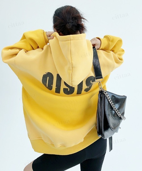 Dalfwin（ダールフィン）の「韓国ファッション OISISヴィンテージウォッシュロゴカラーフーディー（パーカー・レディース・イエロー/ブラック・FREE）」の2枚目の写真