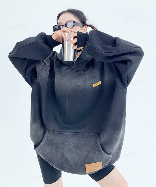 Dalfwin（ダールフィン）の「韓国ファッション OISISヴィンテージウォッシュロゴカラーフーディー（パーカー・レディース・イエロー/ブラック・FREE）」の13枚目の写真