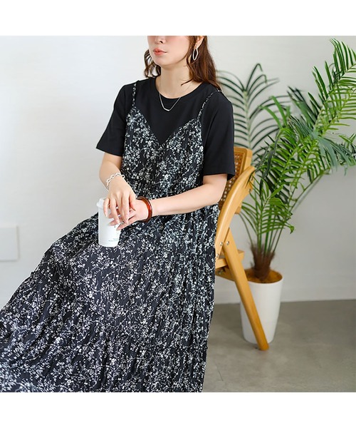 GOLDJAPAN(ゴールドジャパン)の「Tシャツドッキング小花柄ロングワンピース【大きいサイズ対応】(Tシャツ/カットソー・レディース・ブラック・LL/3L/5L/6L/4L)」の6枚目の写真
