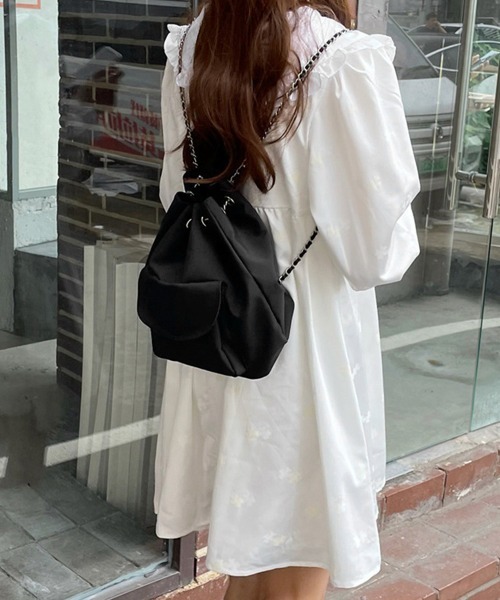 Miniministore(ミニミニストア)の「巾着リュック ナイロンチェーンバッグ軽量(バックパック/リュック・レディース・ブラック・FREE)」の8枚目の写真