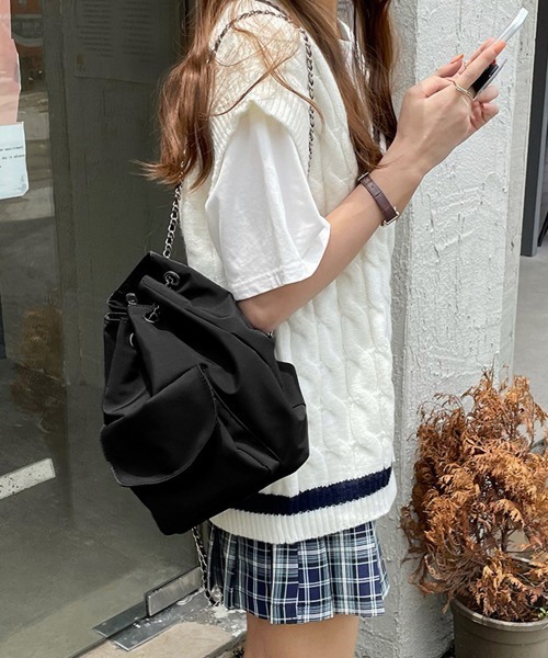 Miniministore(ミニミニストア)の「巾着リュック ナイロンチェーンバッグ軽量(バックパック/リュック・レディース・ブラック・FREE)」の9枚目の写真