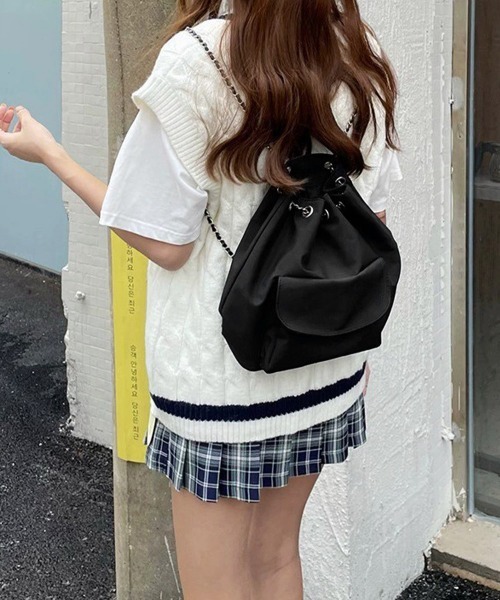 Miniministore(ミニミニストア)の「巾着リュック ナイロンチェーンバッグ軽量(バックパック/リュック・レディース・ブラック・FREE)」の10枚目の写真