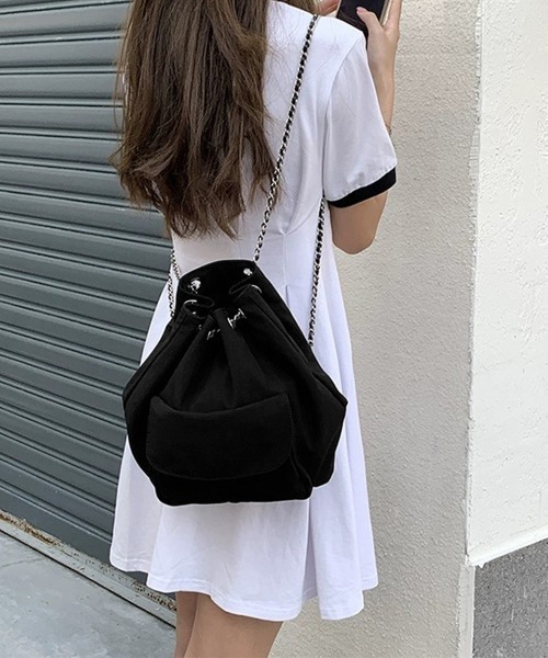 Miniministore(ミニミニストア)の「巾着リュック ナイロンチェーンバッグ軽量(バックパック/リュック・レディース・ブラック・FREE)」の11枚目の写真