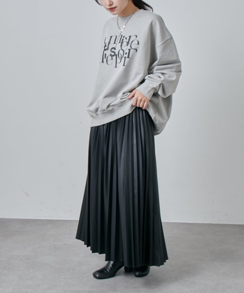 Lui's（ルイス）の「ピグメント加工ロゴスウェット（スウェット・レディース・チャコールグレー/ライトグレー/ネイビー・FREE）」の8枚目の写真