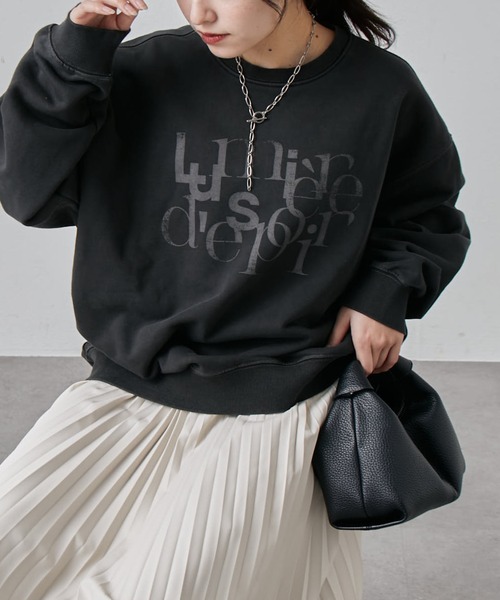 Lui's（ルイス）の「ピグメント加工ロゴスウェット（スウェット・レディース・チャコールグレー/ライトグレー/ネイビー・FREE）」の11枚目の写真