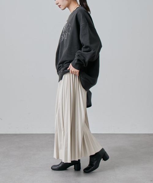 Lui's（ルイス）の「ピグメント加工ロゴスウェット（スウェット・レディース・チャコールグレー/ライトグレー/ネイビー・FREE）」の16枚目の写真