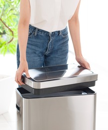 EKO（イーケーオー）の「EKO JAPAN デラックス ファントム センサービン ゴミ箱 / DELUXE PHANTOM SENSOR BIN［45L］（ダストボックス）」