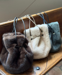 qualite | ファーバック/秋服/冬服/秋バッグ/冬バッグ/モコモコバッグ(ショルダーバッグ)