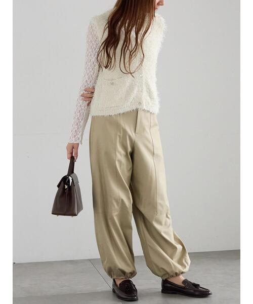 Te chichi(テチチ)の「金釦ポケットシャギーニットベスト(ベスト・レディース・オフホワイト/ブルー/ブラック・F)」の4枚目の写真