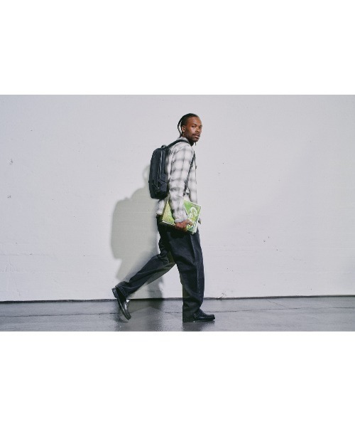 Aer（エアー）の「AER　Slim Pack 2 X-Pac　/　AER-39019（バックパック/リュック・メンズ・ブラック・FREE）」の18枚目の写真