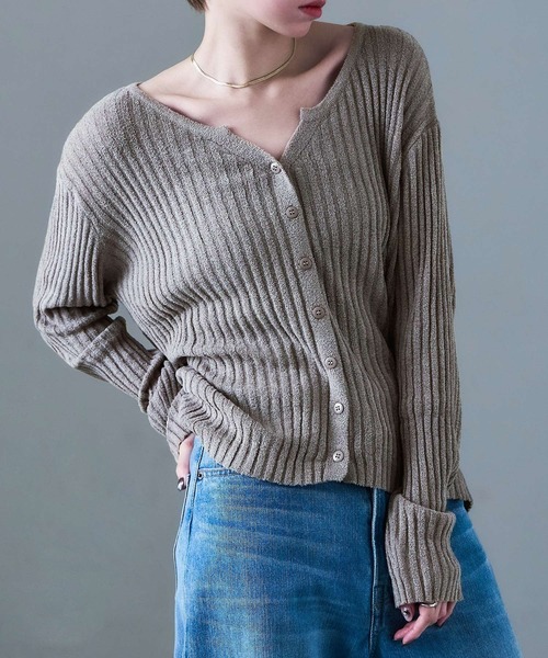 Fashion Letter(ファッションレター)の「キーネックカーディガン(カーディガン/ボレロ・レディース・ベージュ/チャコール/ブラック・FREE)」の20枚目の写真