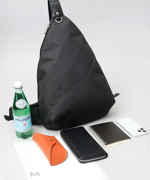 REGiSTA(レジスタ)の「REGiSTA WATER REPELLENT STLING BAG(ボディバッグ/ウエストポーチ・メンズ・ブラック・FREE)」の17枚目の写真