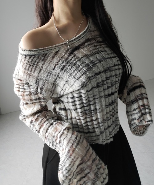 me+em select(ミームセレクト)の「【 2color 】メランジルーズシアーリブニット / melange loose sheer rib knit(ニット/セーター・レディース・ブラック/ホワイト・FREE)」の11枚目の写真