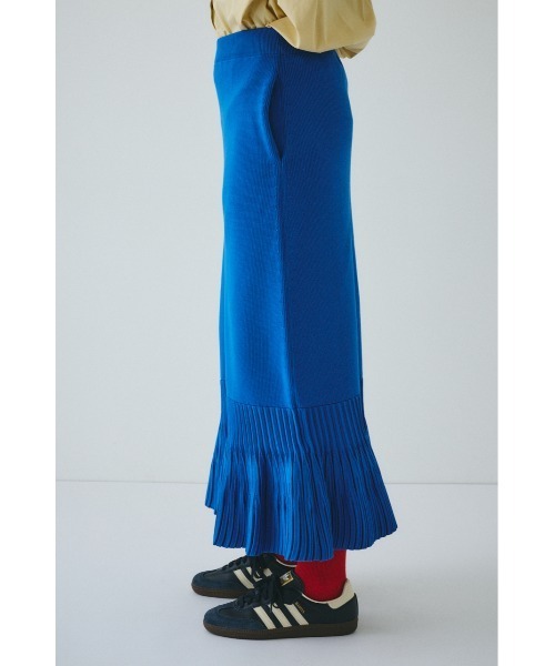 HeRIN.CYE（ヘリンドットサイ）の「Pleated hem knit skirt　　プリーツヘムニットスカート（スカート・レディース・ブラック/ブルー/グレー・FREE）」の18枚目の写真